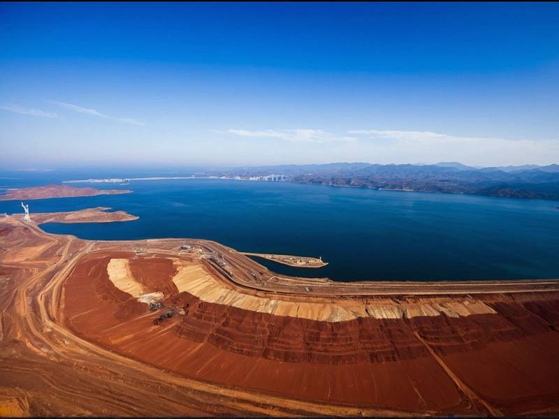 Dalian iron ore rebounds on Chinese stimulus, growing seasonal stockpiles