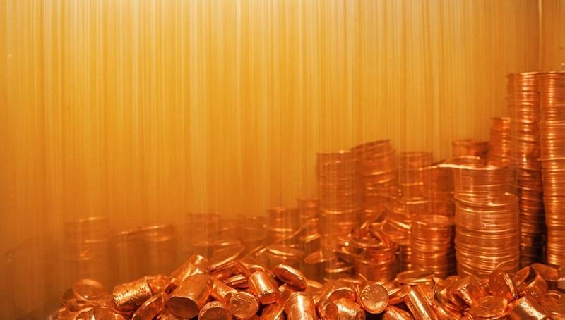 Copper prices drop ahead of expiry date; US-Russian talks are in focus