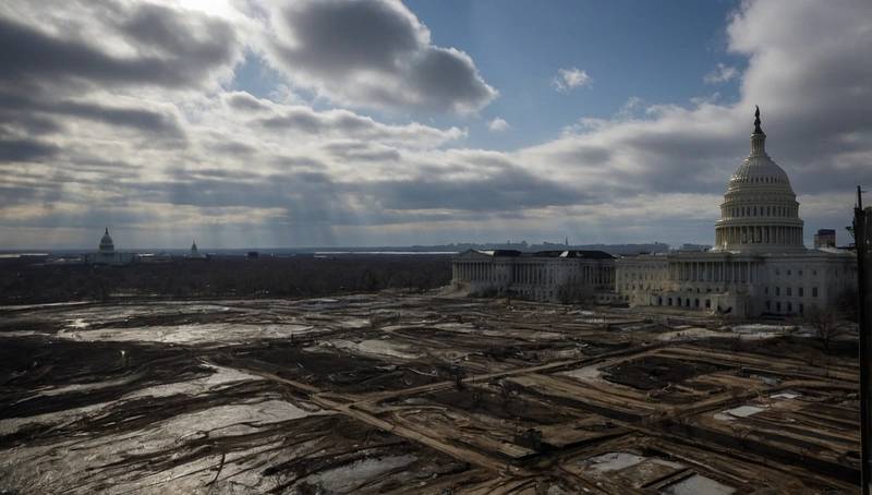 Democratic lawmakers challenge U.S. finance chiefs for leaving climate pacts