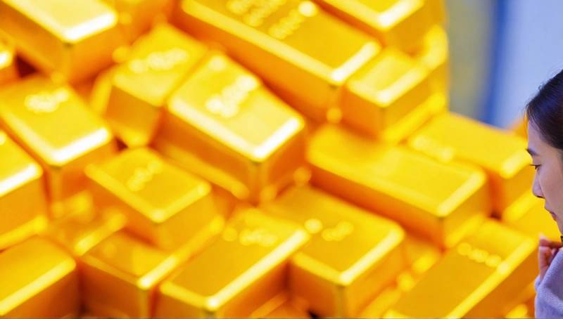 China's H1 gold consumption slows down due to strong demand for safe-haven gold