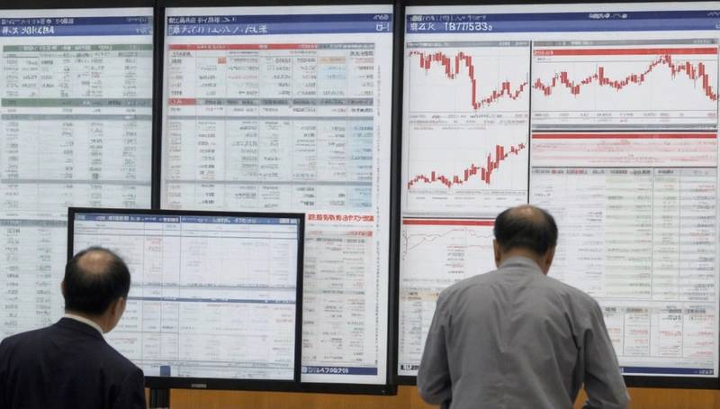 Nikkei falls as BOJ becomes more hawkish. Asia shares to gain weekly gains