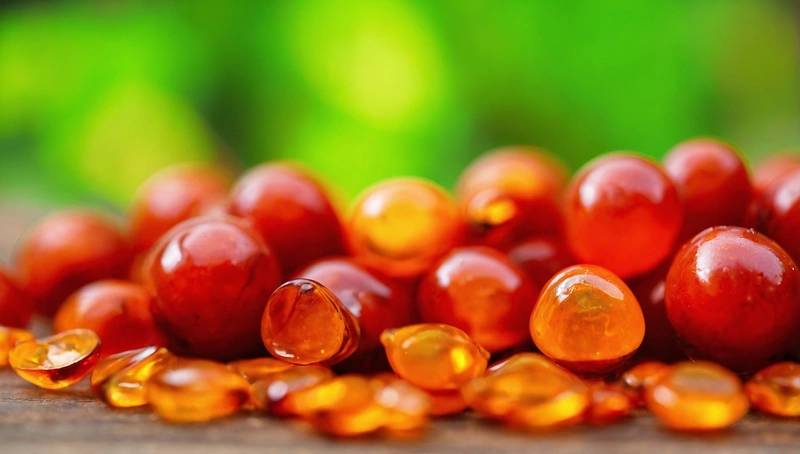 Palm oil drops to its lowest level in six weeks after Argentina removes export tax on soyoil