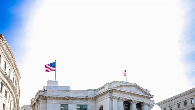 After US inflation data, stocks rise and benchmark Treasury yields fall briefly
