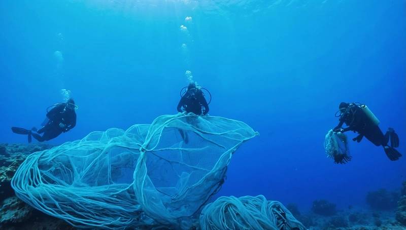 Greek divers remove ghost nets that destroy marine life