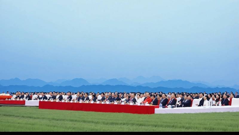 China pledges to stabilize grain and edible oil production at key meeting