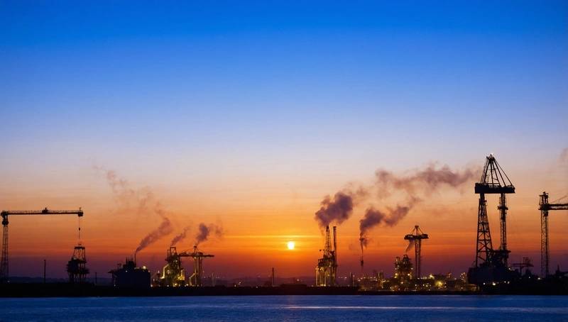 EIA reports that U.S. crude imports dropped last week, reaching their lowest level since February 2021.