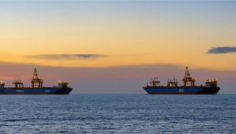 Oil prices pause gains as Venezuela shipments resume but Iran concerns loom