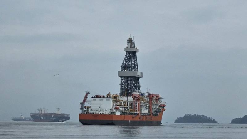 Diamond Offshore Agrees Marketing Rights for Three Drillships