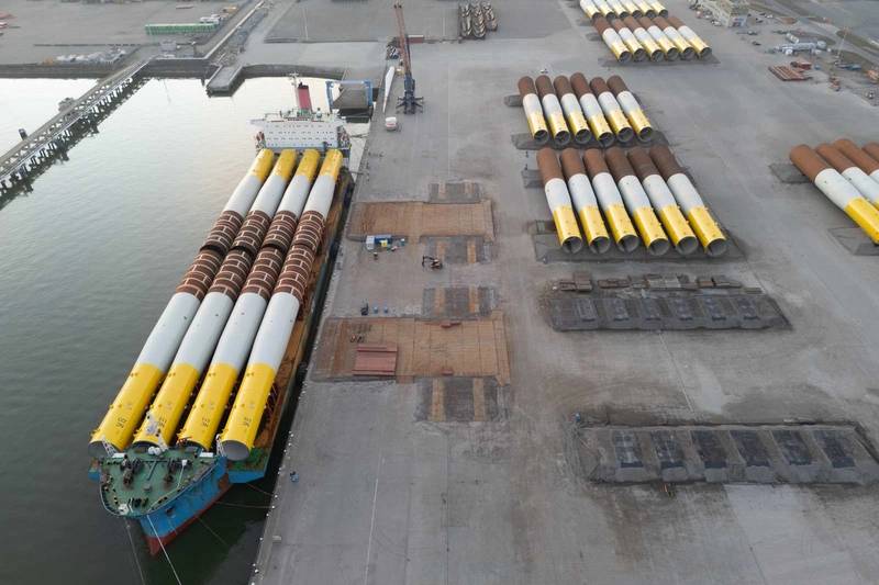 First Foundations for 1.6GW German Offshore Wind Project Reach Dutch Port