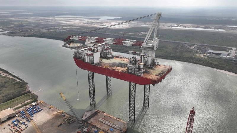 Fist US-Built Wind Turbine Installation Vessel Starts Sea Trials